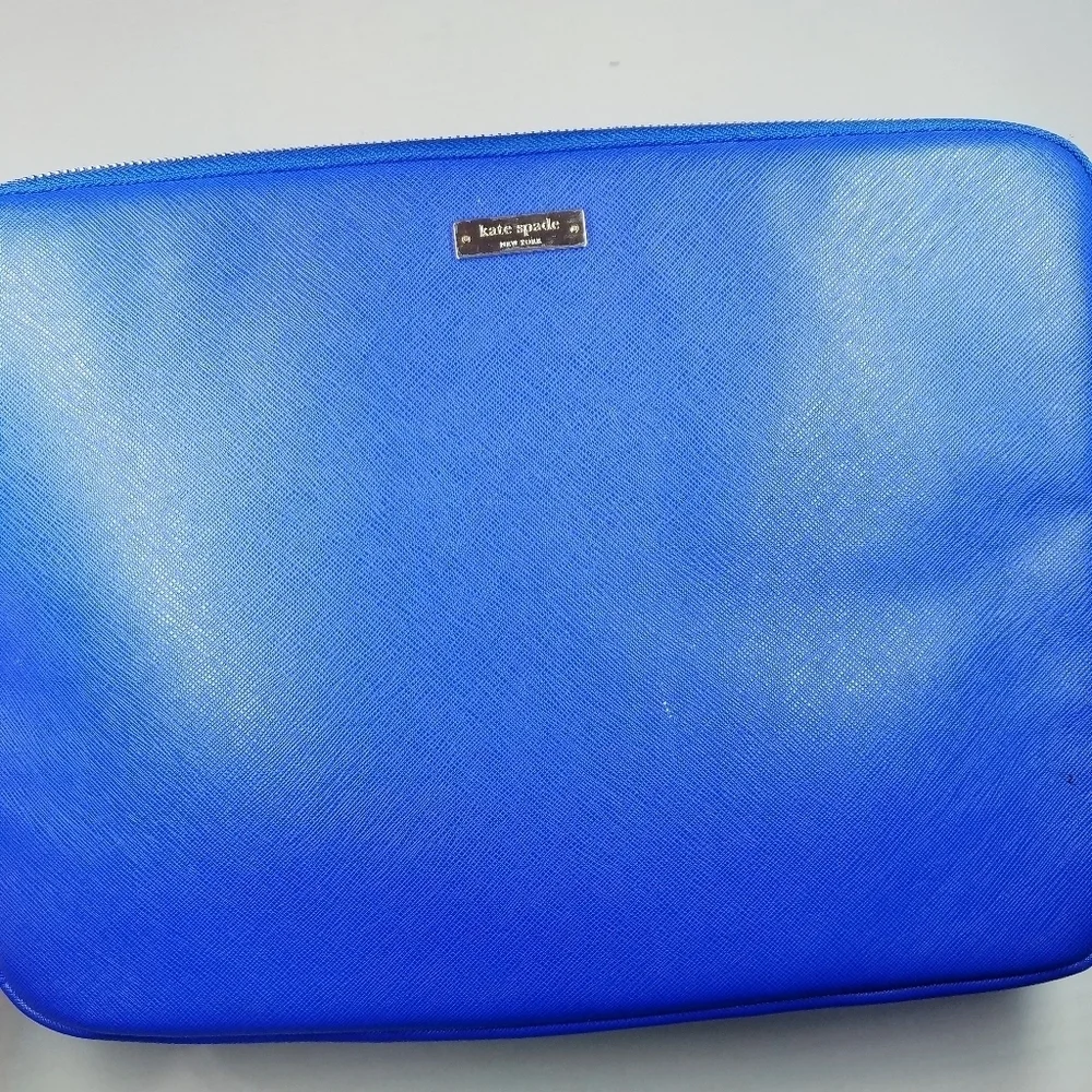 kate spade good ***minor